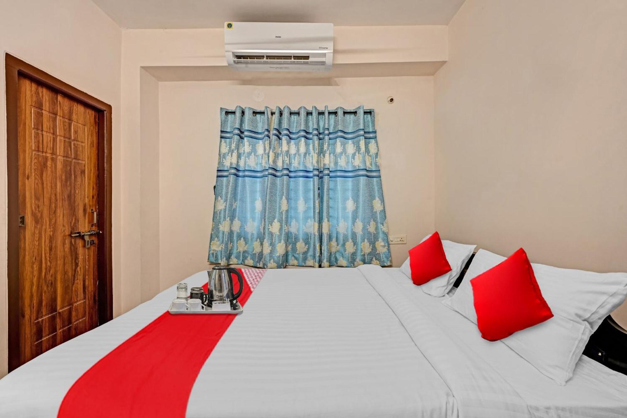 Hotel O Coastal Inn Luxury Service Apartments Kākināda Zewnętrze zdjęcie