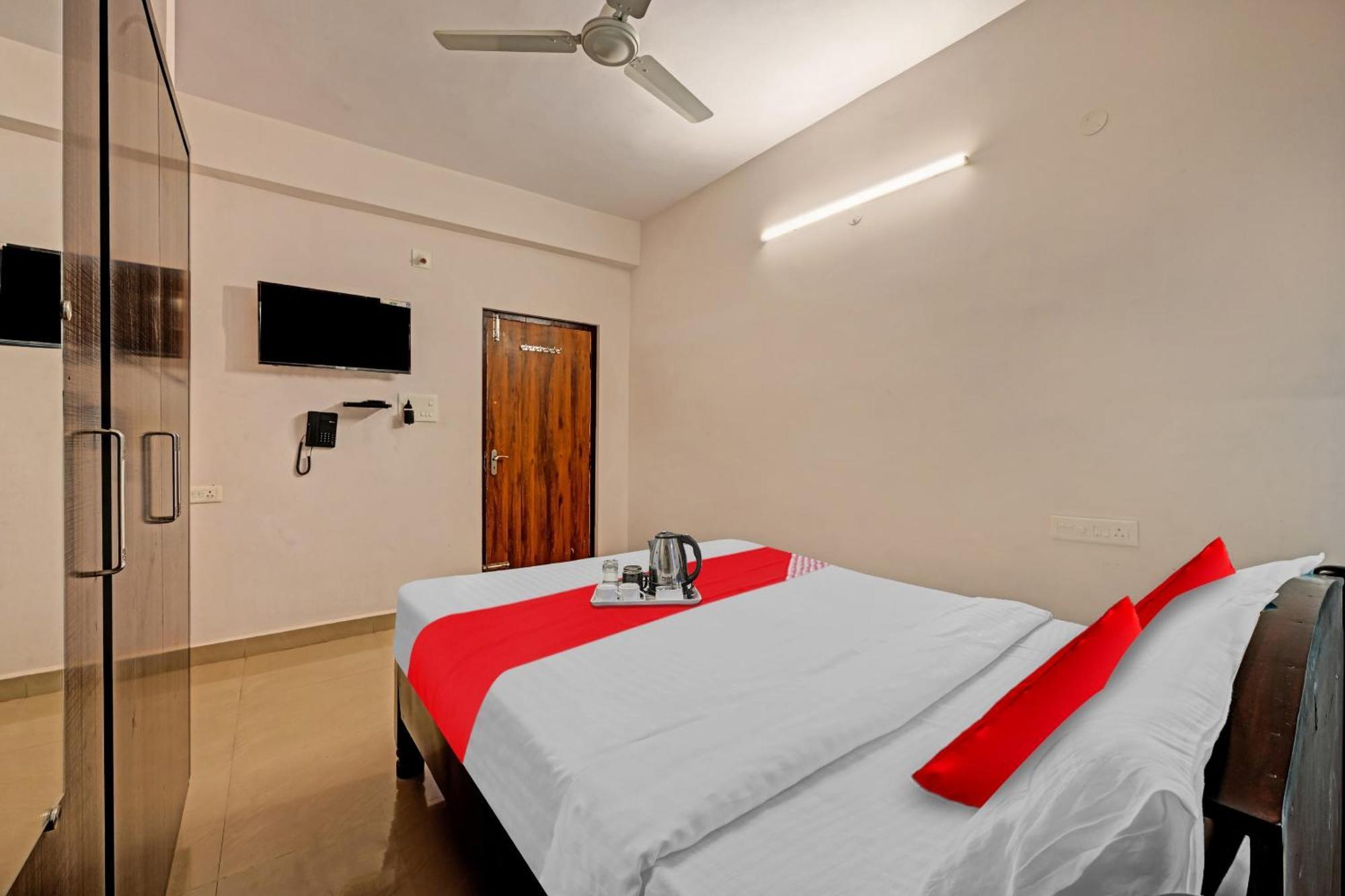 Hotel O Coastal Inn Luxury Service Apartments Kākināda Zewnętrze zdjęcie